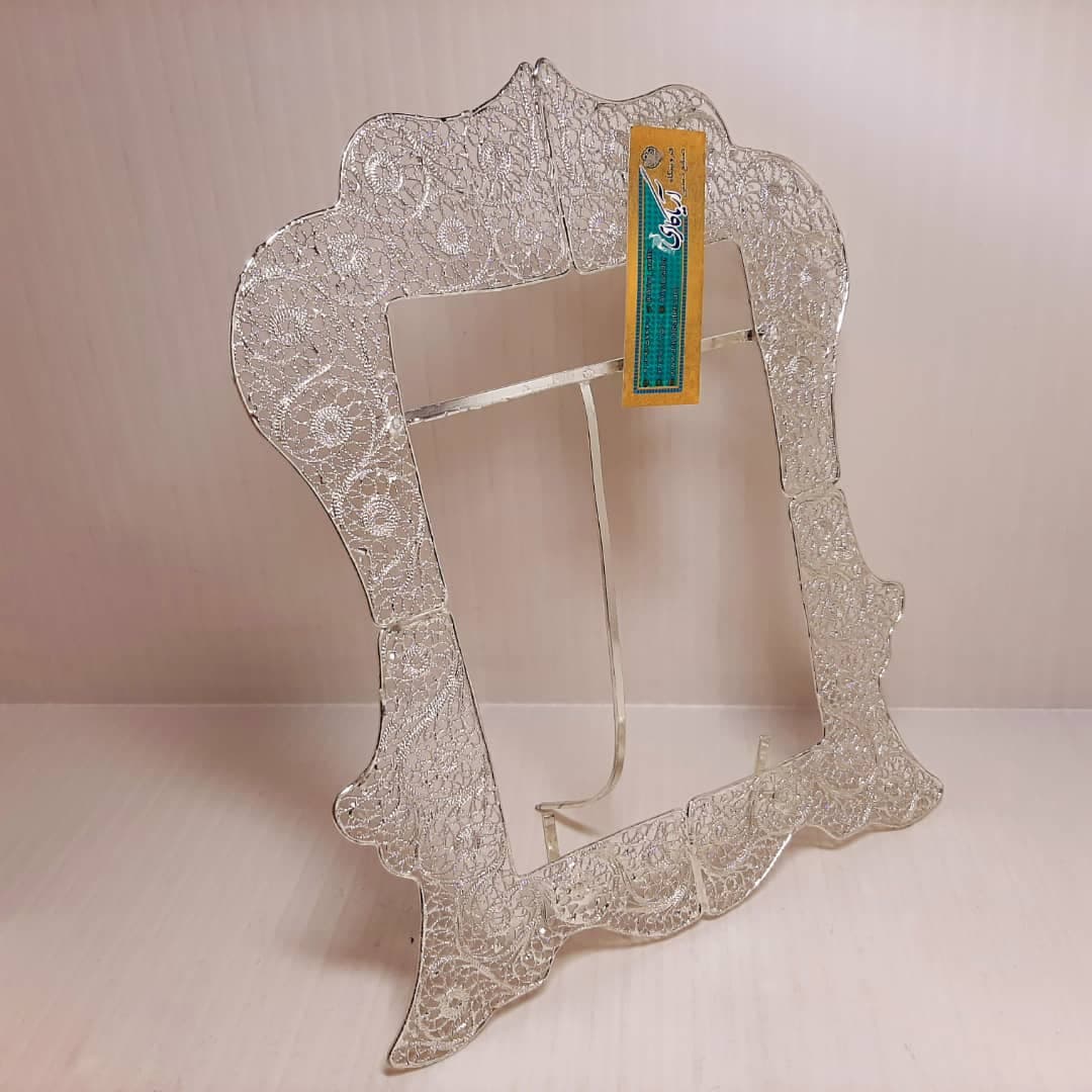 قاب عکس ملیله نقره 22*30 سانت — تصویر ۲