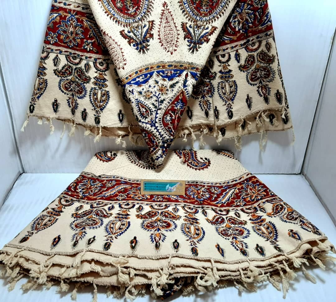 سفره 1.5*1.5 گل و بوته