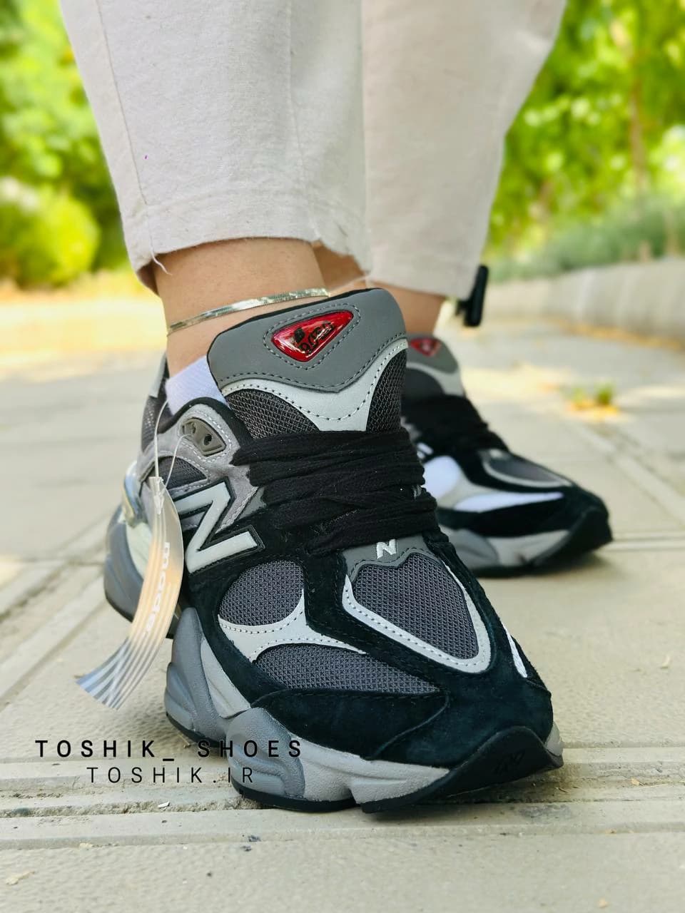 کفش نیوبالانس 9060 مشکی طوسی — تصویر ۵