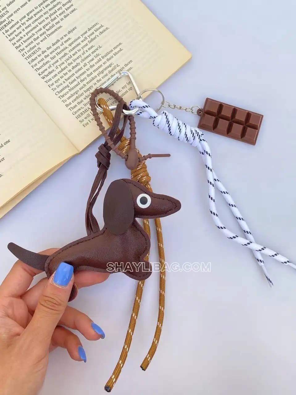 چارم بگ فانتزی مدل سگ