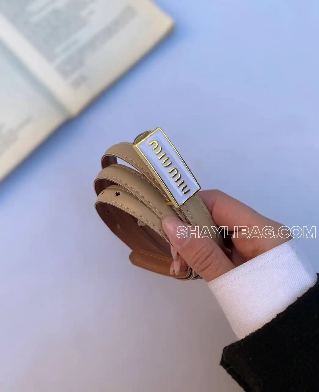 کمربند مینیمال 1/5 سانتی زنانه مدل میو — تصویر ۵