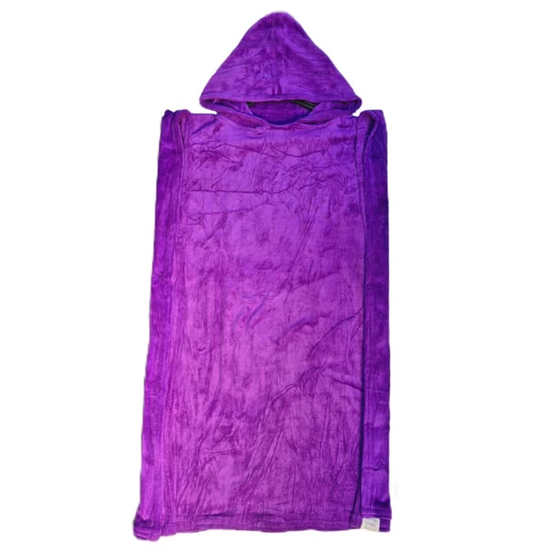 حوله استخری میکرو Micro مدل دکلته سایز 135×80 سانتی متر به همراه حوله کلاهی — تصویر ۴