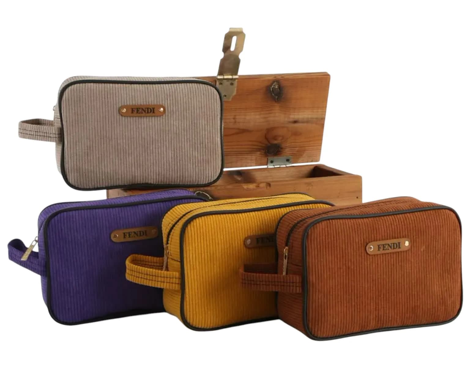 کیف دستی و آرایشی فندی Fendi طرح کژوال مخمل کبریتی (سایز 21*7*14)