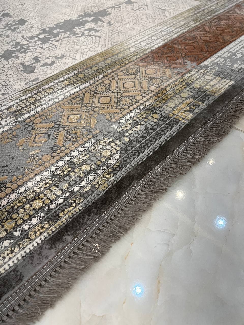 فرش وینتیج کد 7151 1200 شانه ایده آل — تصویر ۷