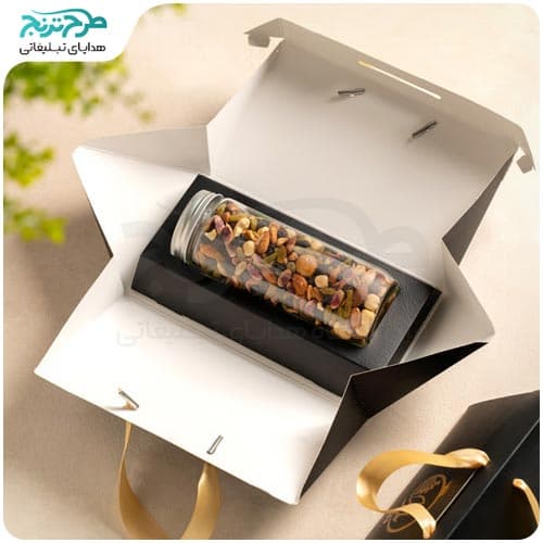پک هدیه شب یلدا مدل برنا