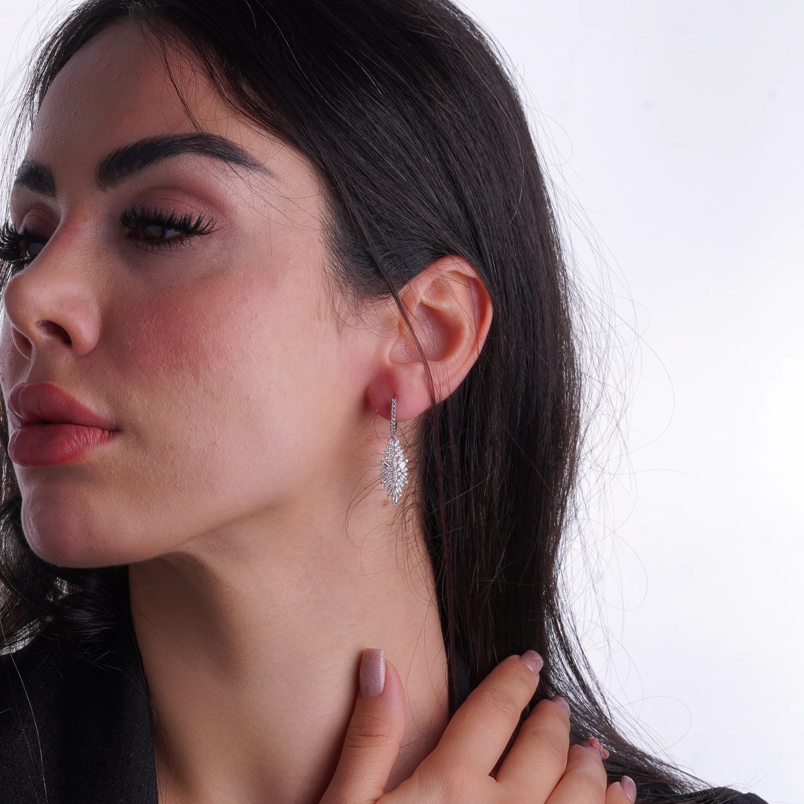 گوشواره نقره زنانه نگین‌دار مجلسی شمیم سیلور10015117 — تصویر ۳