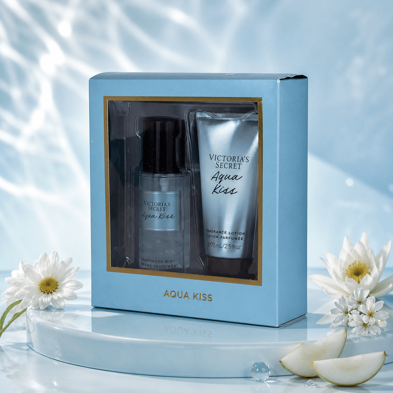 ست هدیه ویکتوریا سکرت Aqua kiss ( بادی میست 75 میل + لوسیون بدن 75 میل ) — تصویر ۴