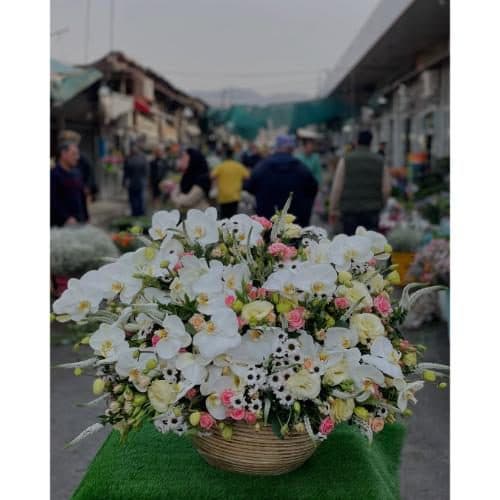 باکس گل طبیعی برای مادر شوهر در روز زن 4357