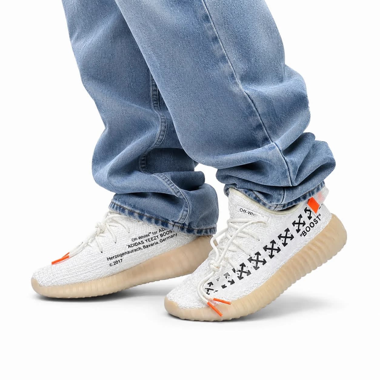 کتونی مردانه آدیداس مدل یزی بوست سفید Adidas Yeezy Boost 350 — تصویر ۲
