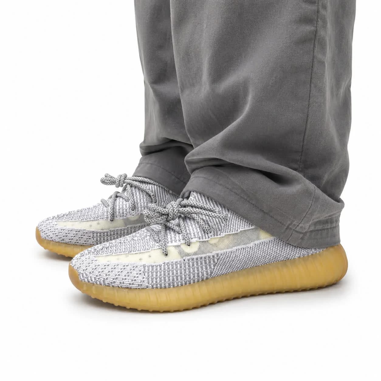 کتونی مردانه آدیداس مدل یزی بوست طوسی Adidas Yeezy Boost 350 — تصویر ۲