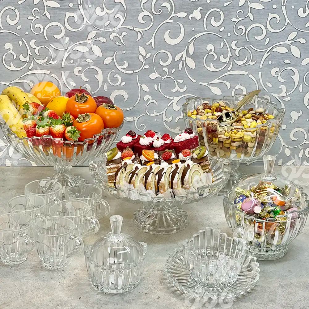 شیرینی خوری پایه دار شیشه ای برلین — تصویر ۴