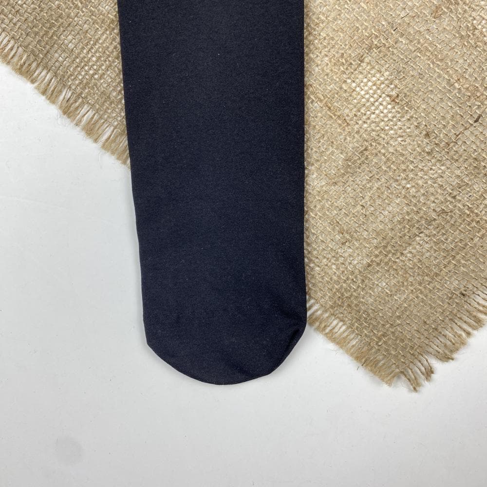 جوراب شلواری دخترانه ساده مشکی رنگ — تصویر ۲