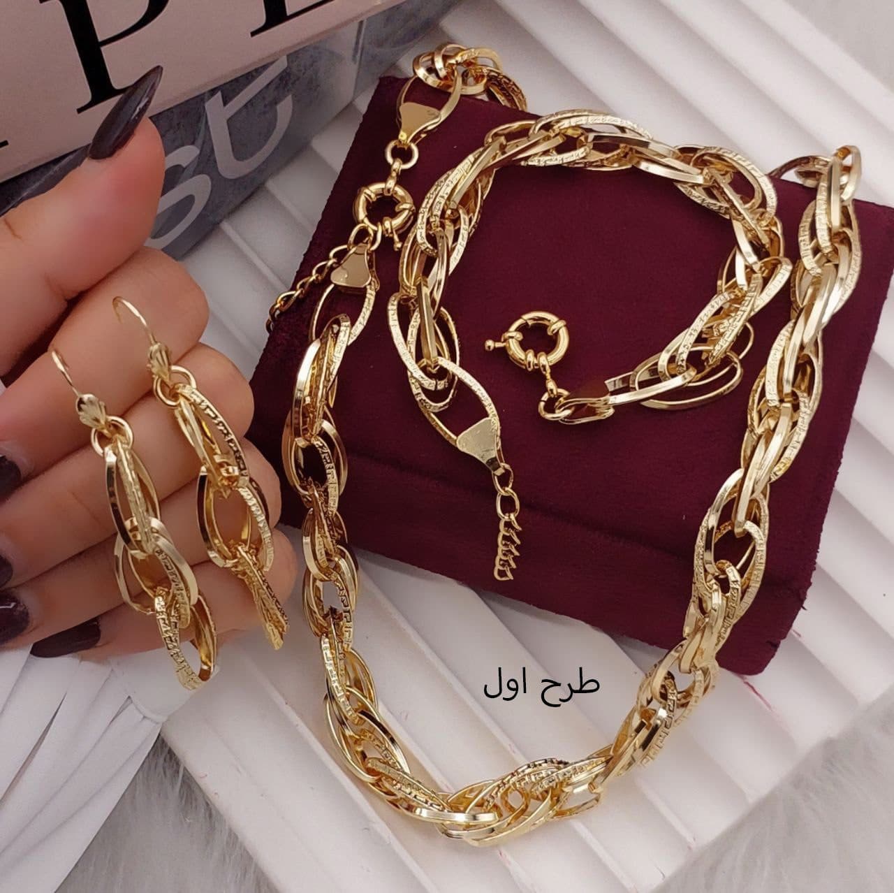 سرویس حلقه‌ای طرح طلا برند شین — تصویر ۲