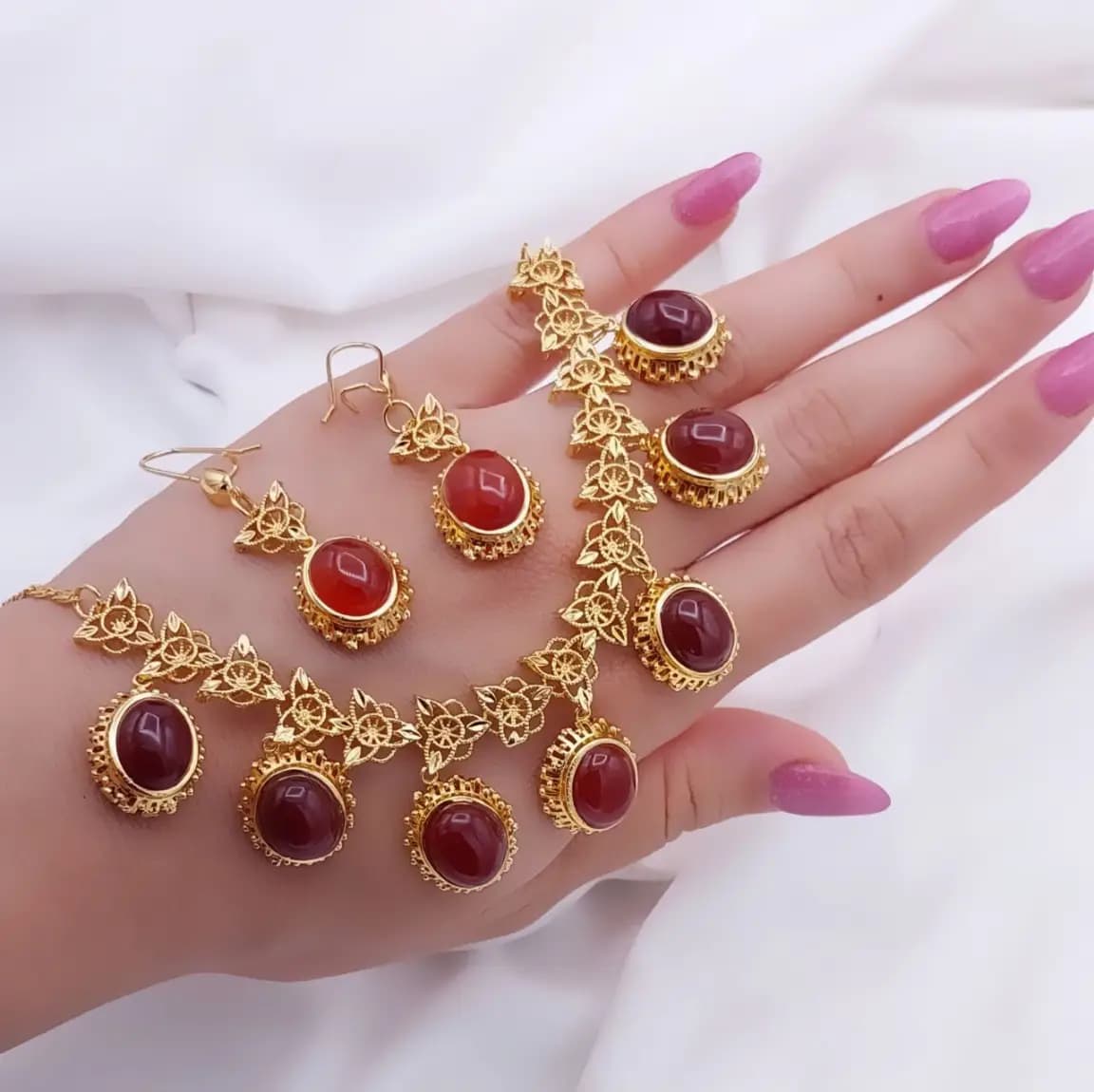 سرویس طرح طلا فیروزه و عقیق 1 — تصویر ۴