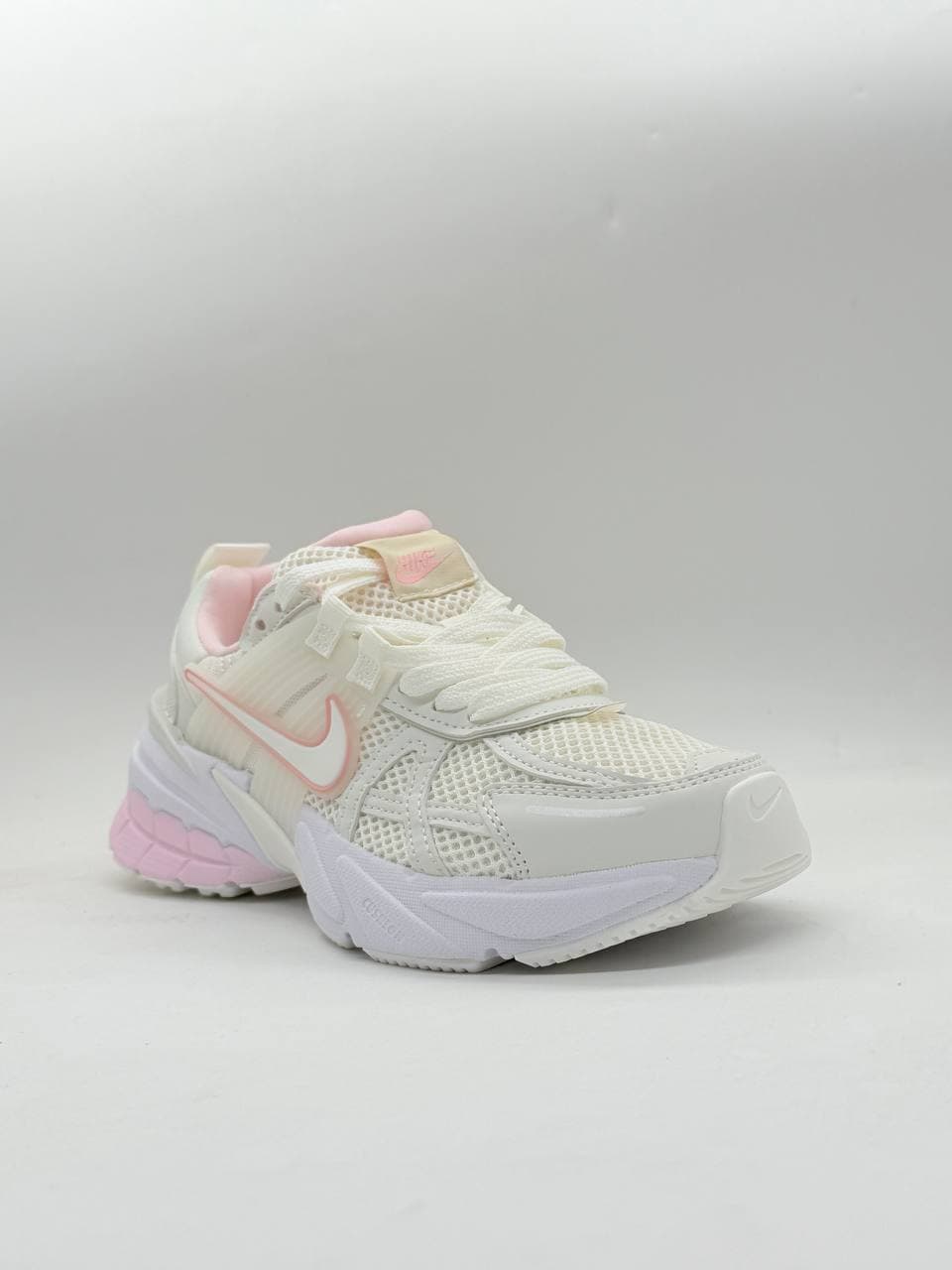 کتونی نایک وی تو کی کرم صورتی Nike V2K Cream Pink Sneakers — تصویر ۲