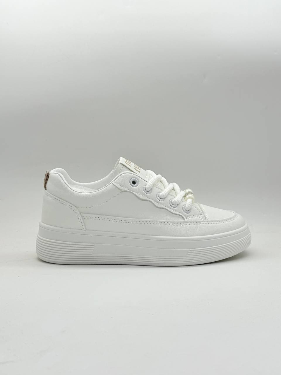 کفش ونس لژدار سفید خاکی White and Khaki Vance Loafers
