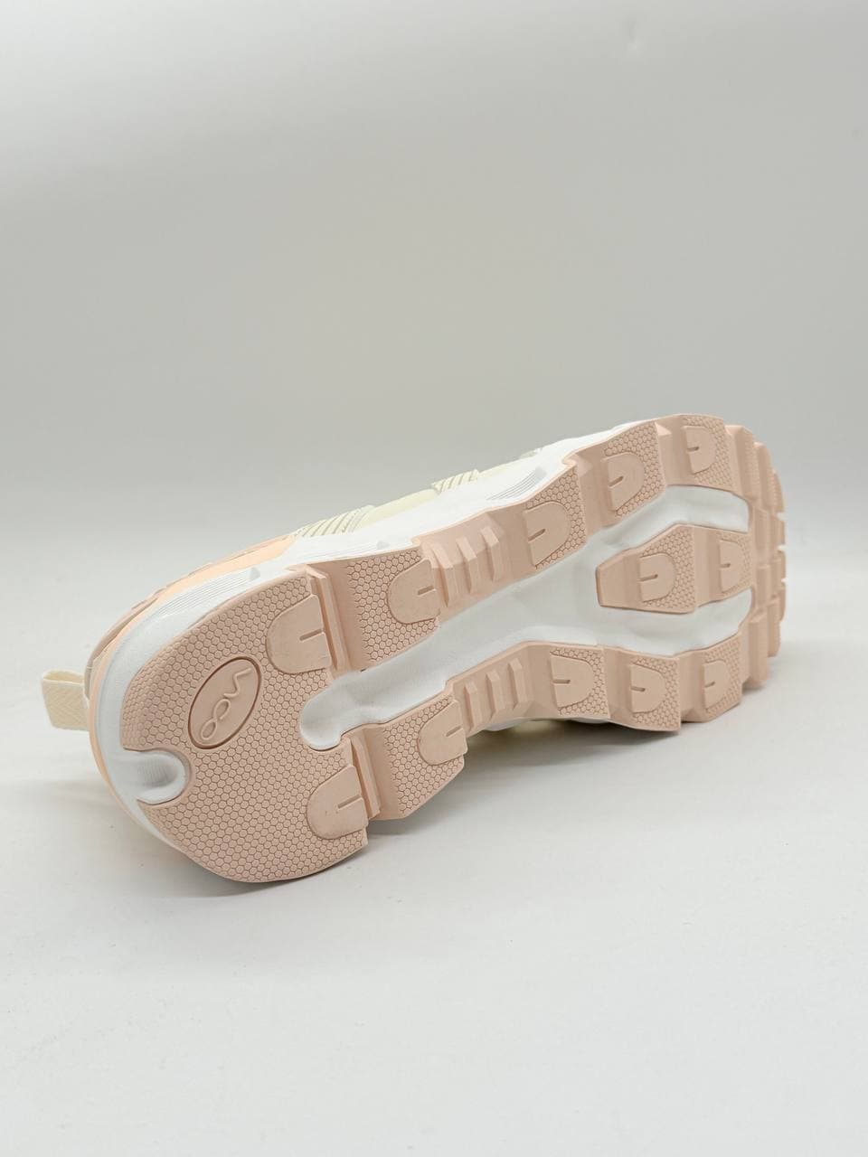 کفش آبنوردی ویکو کرم صورتی Vico Cream Pink Diving Shoes — تصویر ۳