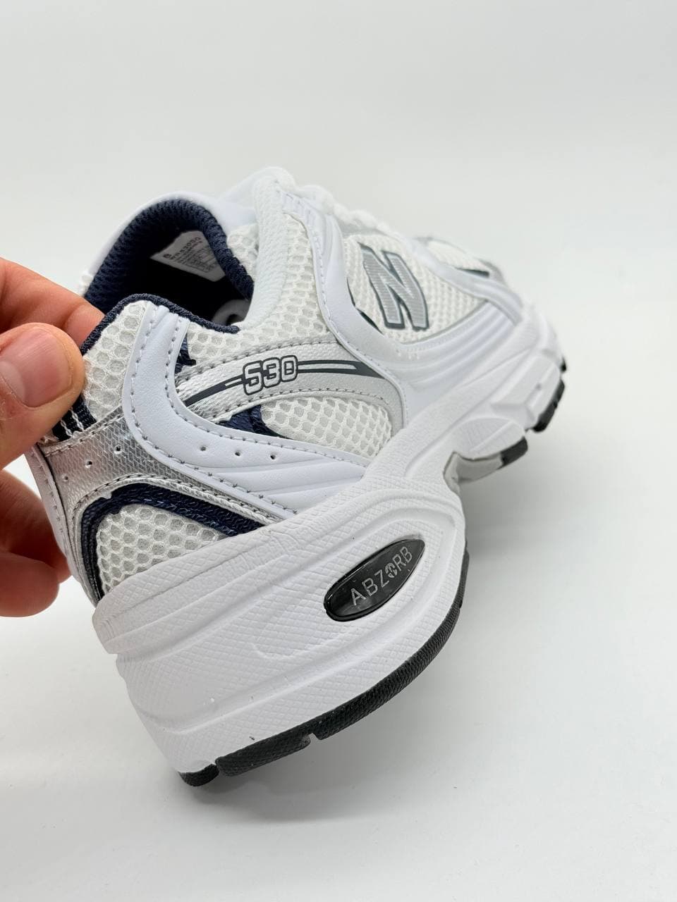 کفش نیوبالانس 530 مردانه سفید سرمه ای New Balance 530 Men’s Navy White Shoes — تصویر ۸