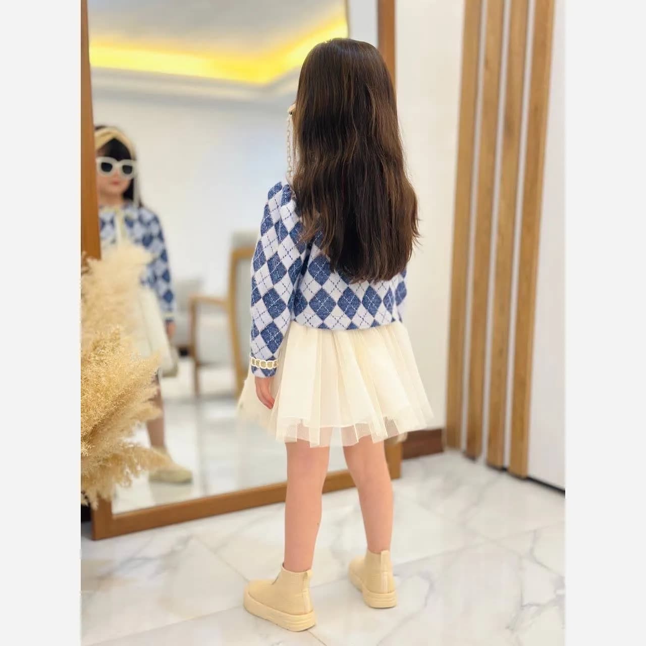 ست سه تیکه کت و تاپ و دامن مجلسی دخترانه مدل پرنسا — تصویر ۶