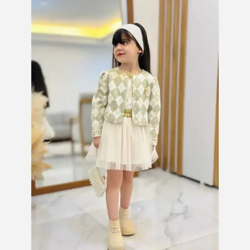 ست سه تیکه کت و تاپ و دامن مجلسی دخترانه مدل پرنسا — تصویر ۱۰