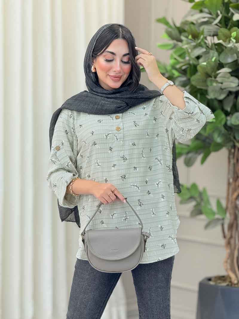 شومیز سه دکمه طرح گل کد 6439 — تصویر ۷