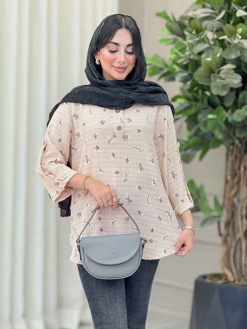 شومیز سه دکمه طرح گل کد 6439 — تصویر ۳