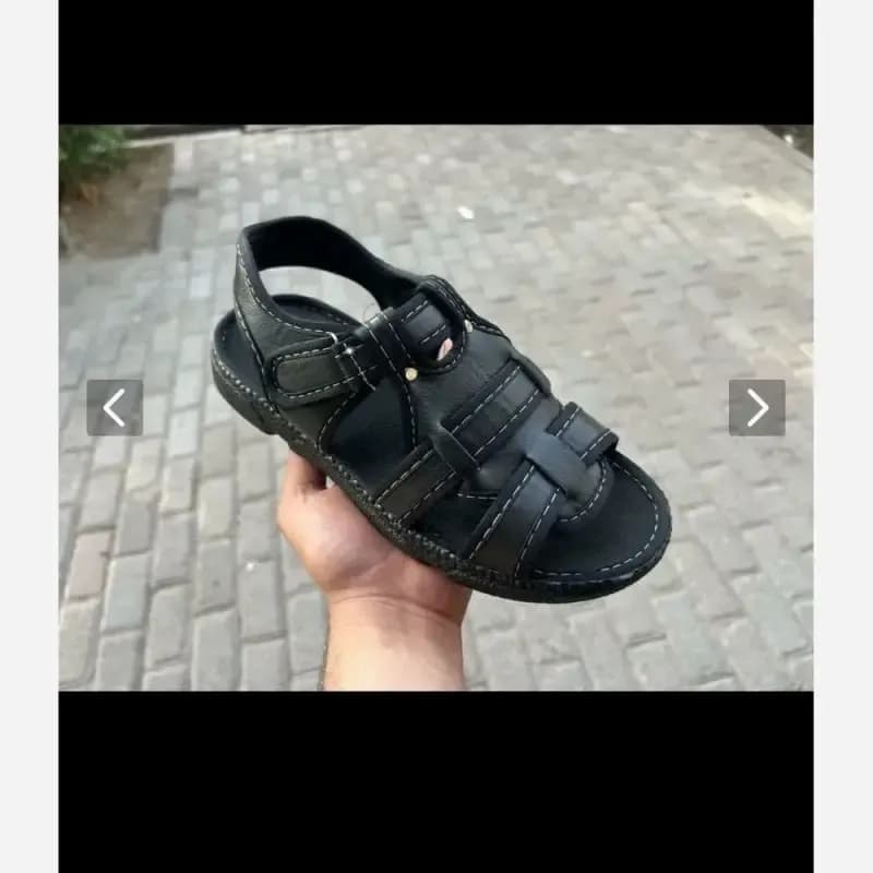 صندل چرم مردانه روزمره رنگ مشکی و قهوهای — تصویر ۳