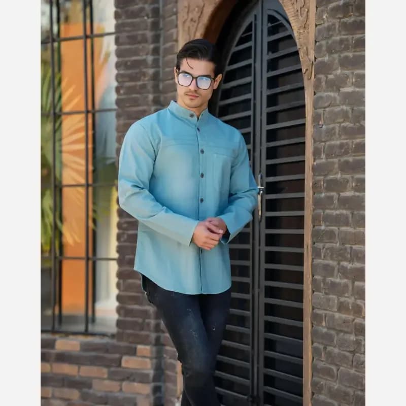 پیراهن مردانه الیاف طبیعی 100 درصد پنبه مدل سه خط رنگ فیلی