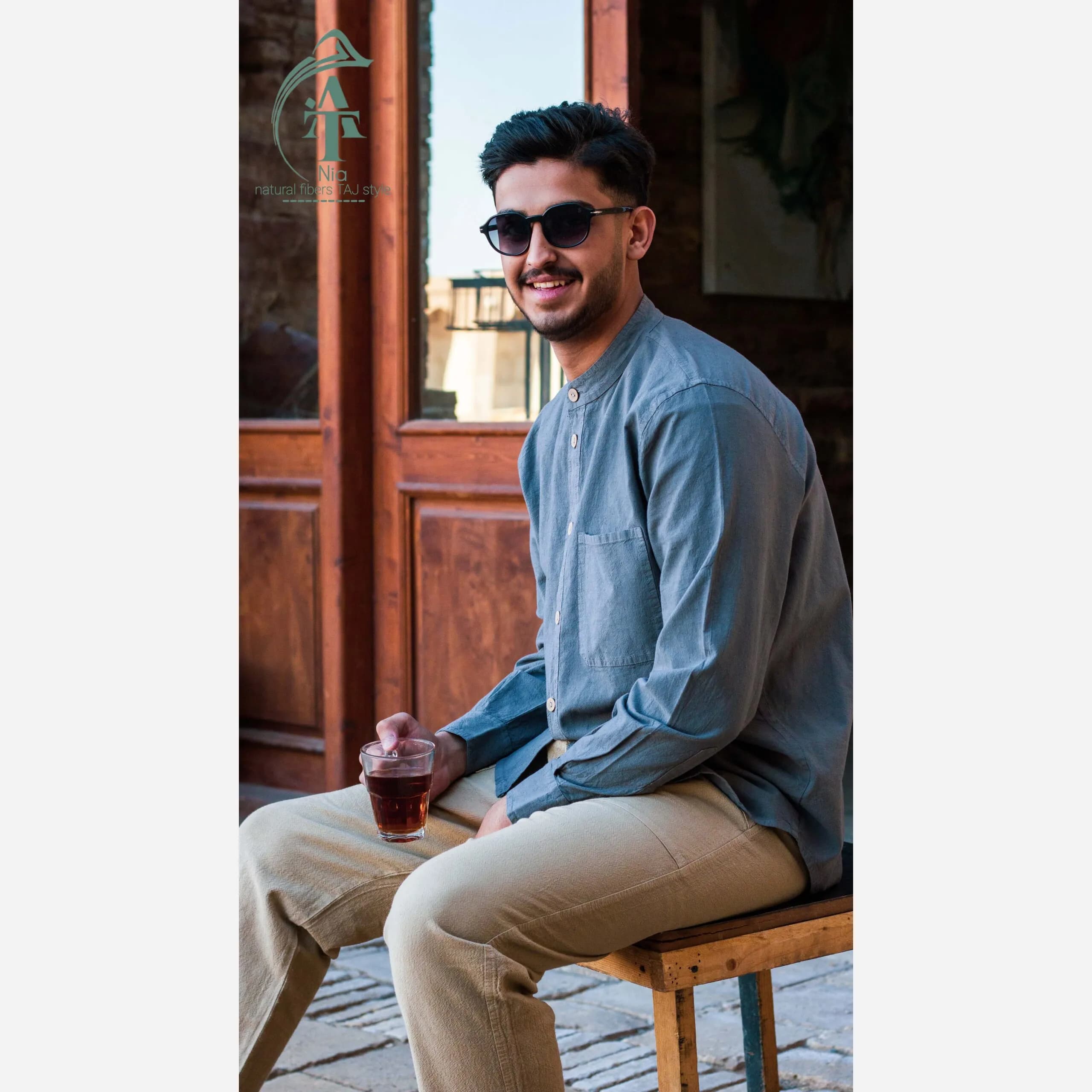 پیراهن مردانه الیاف طبیعی 100 درصد پنبه مدل تمام دکمه مچ دار رنگ آبی — تصویر ۵