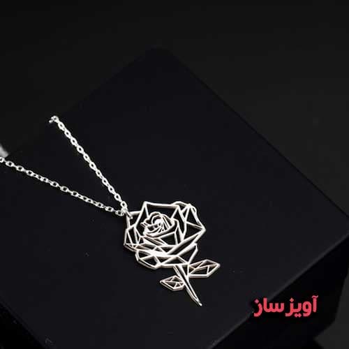 گردنبند گل رز کد 100832