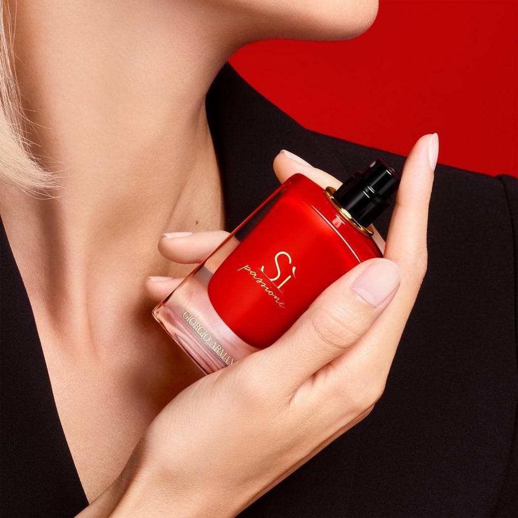 عطر جورجیو آرمانی سی پشن Giorgio Armani Si passione — تصویر ۲