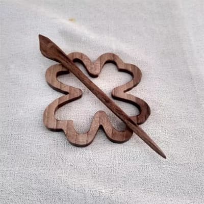 گیره موی چوبی طرح گل