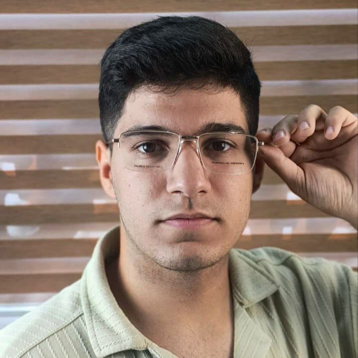 عینک طبی مردانه برند پورشه دیزایین کد 1015 — تصویر ۳
