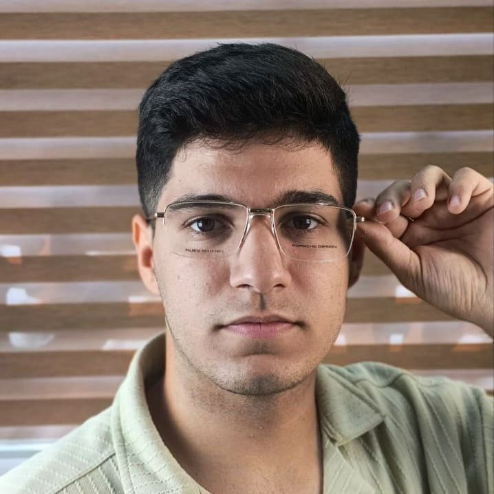 عینک طبی مردانه برند پورشه دیزایین کد 1004 — تصویر ۳