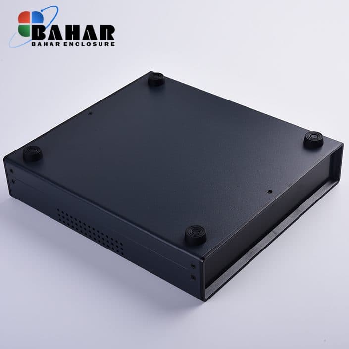 BDA 40012-A2 W200 جعبه فلزی با پانل پلاستیکی — تصویر ۳