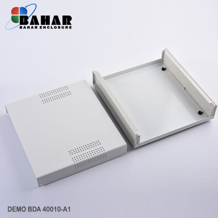 BDA 40010-A1 W250 جعبه فلزی با پانل پلاستیکی — تصویر ۴