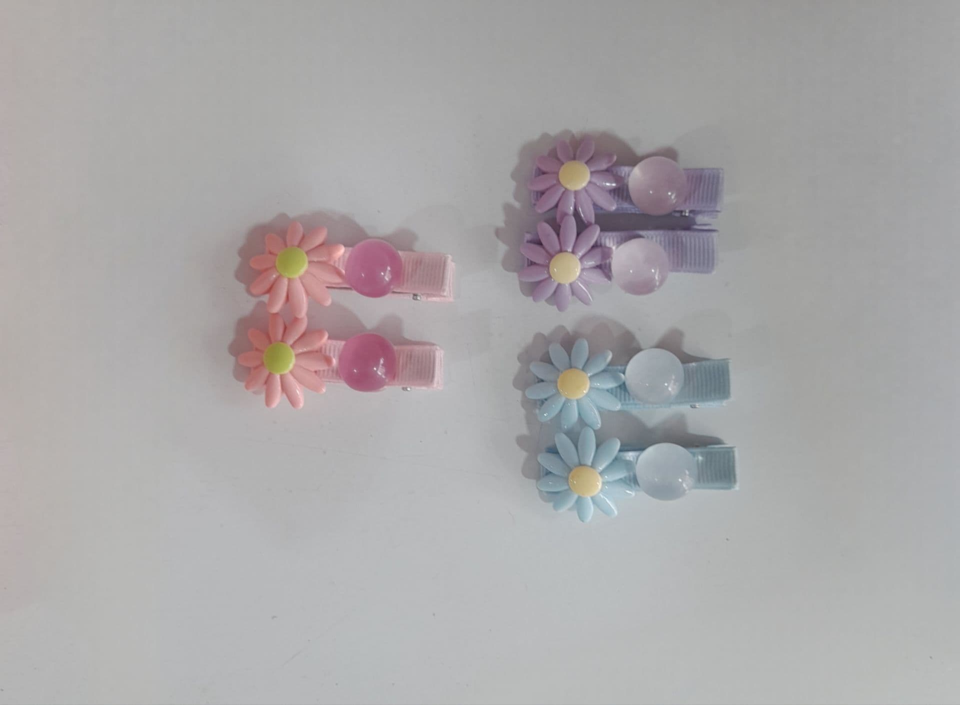 گیره طرح گل دو عددی (رنگبندی رندوم)