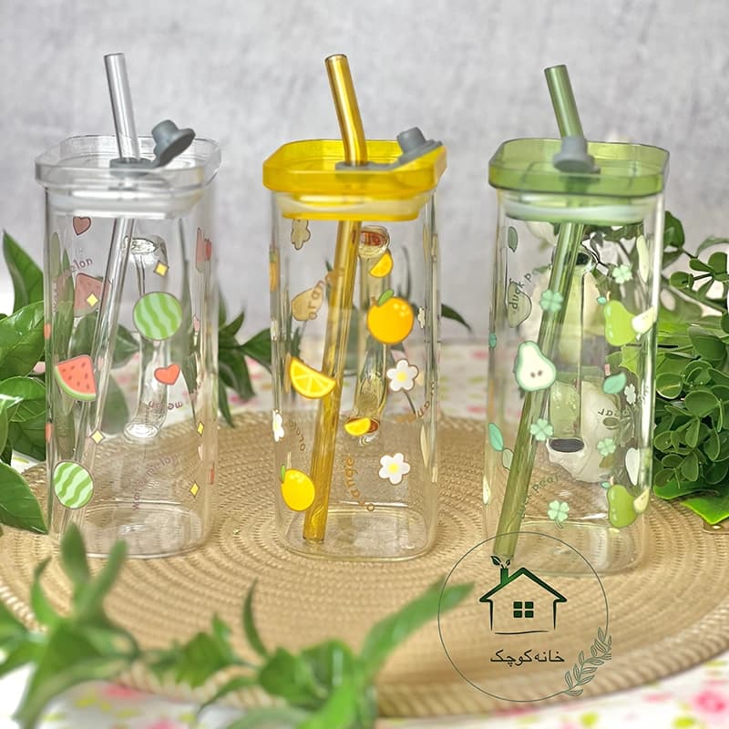 لیوان اسموتی پیرکس میوه ای