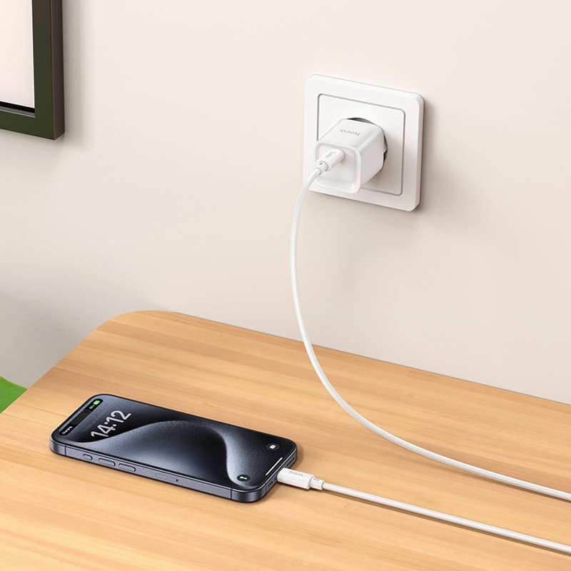 شارژر دیواری 20 وات هوکو مدل C146A USB — تصویر ۷
