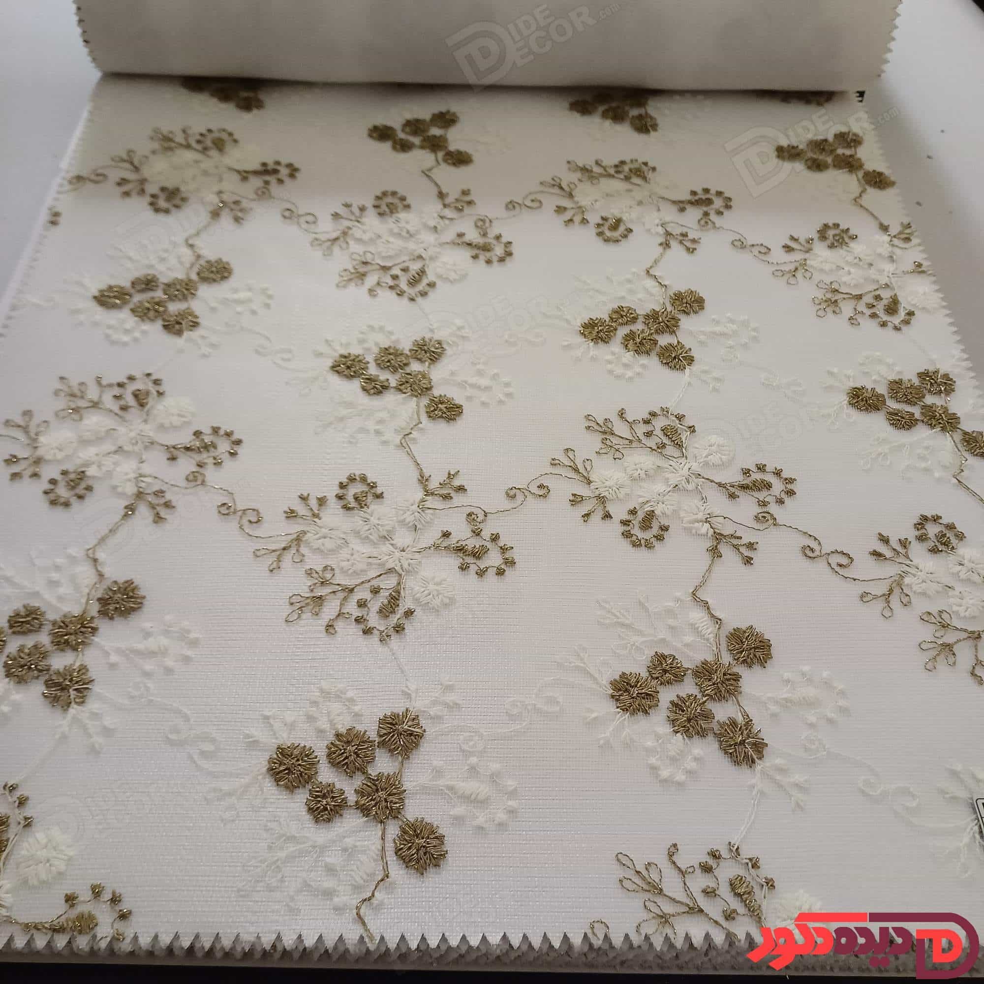 پرده شب و روز گل‌دوزی برجسته طلایی سفید کد GL8C