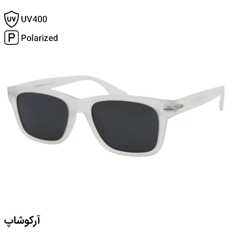 عینک آفتابی دیوید بکهام با فریم مستطیلی شکل، رنگ سفید مات (یخی) و لنز دودی تیره و پلاریزه مدل DB0263P