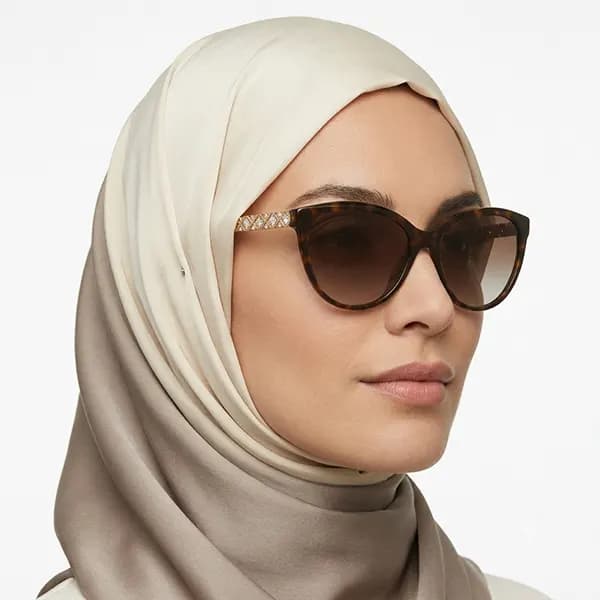 عینک آفتابی (دودی) زنانه برند Tiffany & Co اورجینال UV400 + (جعبه) — تصویر ۵