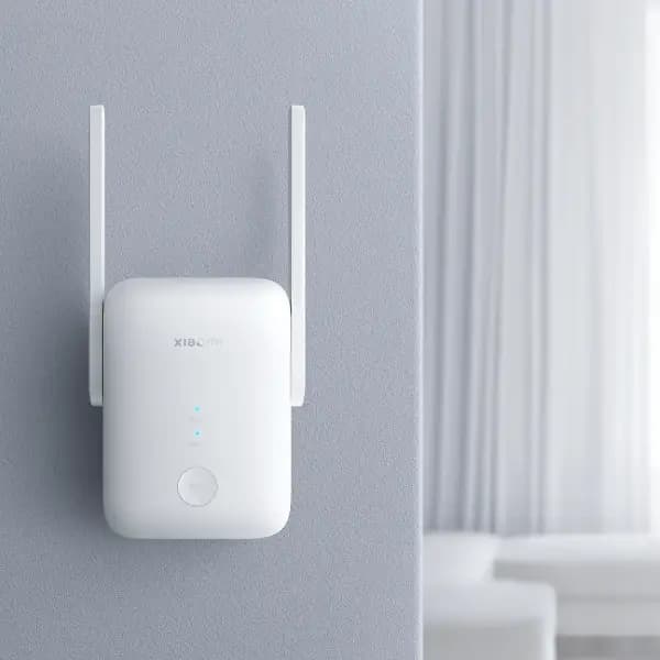 تقویت‌کننده وای‌فای شیائومی مدل Xiaomi Wi-Fi Range Extender AX1500 — تصویر ۵