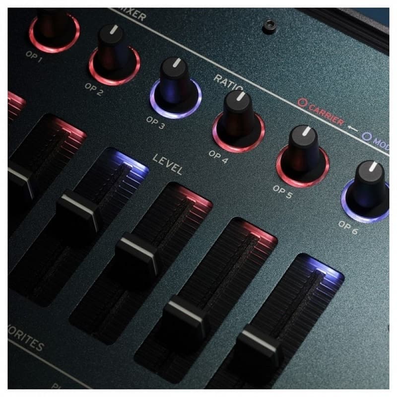 سینت سایزر Korg Opsix Altered FM — تصویر ۳