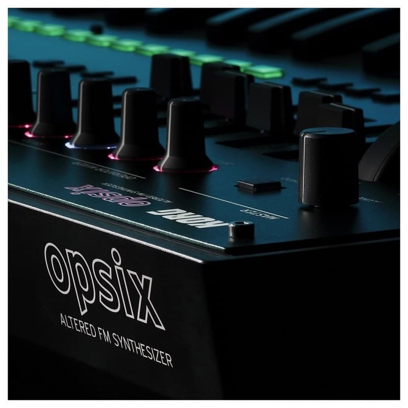سینت سایزر Korg Opsix Altered FM — تصویر ۲