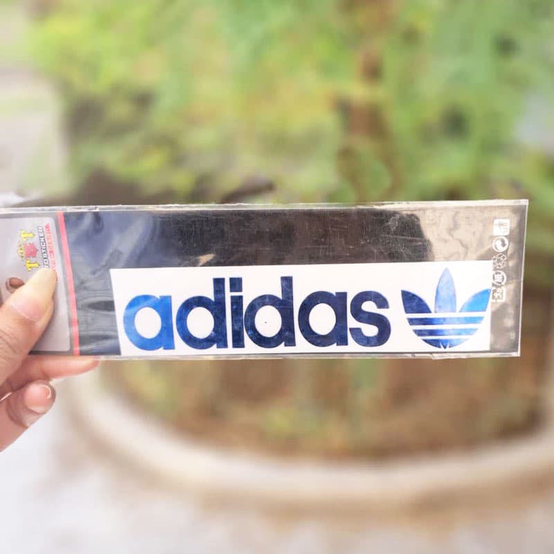 برچسب لیزری طرح adidas کد 6254 — تصویر ۲