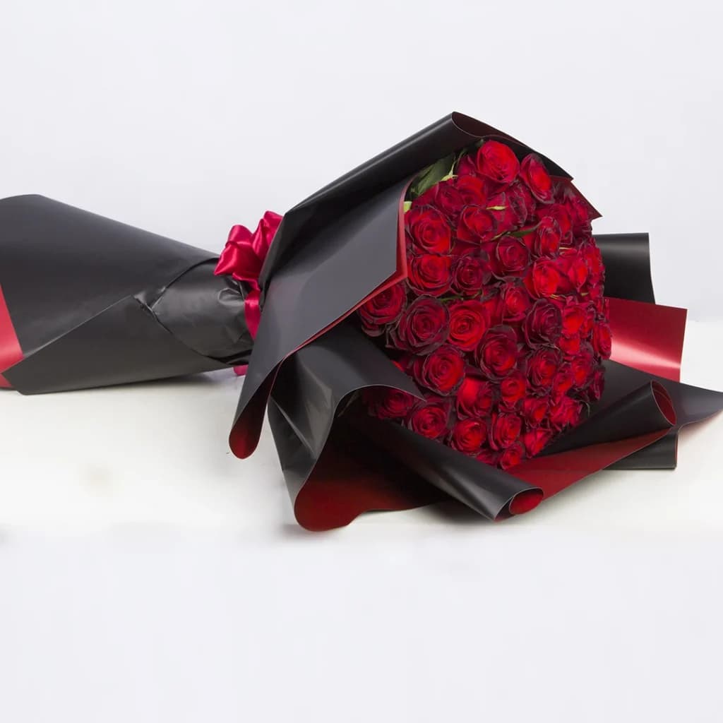دسته گل رز هلندی قرمز لاکچری کد 6230 — تصویر ۳