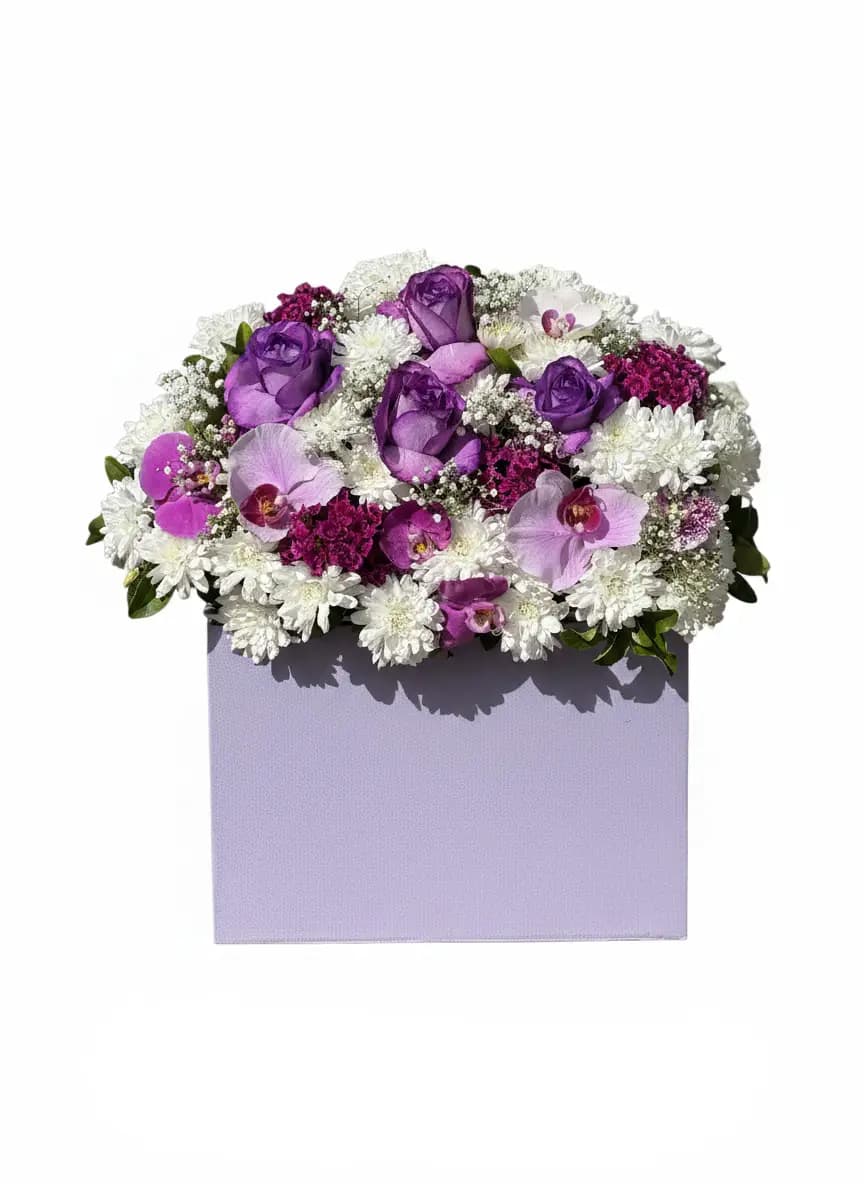 باکس گل بنفش و سفید لاکچری | Purple Blossom Harmony No.11 | پلتفرم سبز | هایپرمارکت گل و گیاه