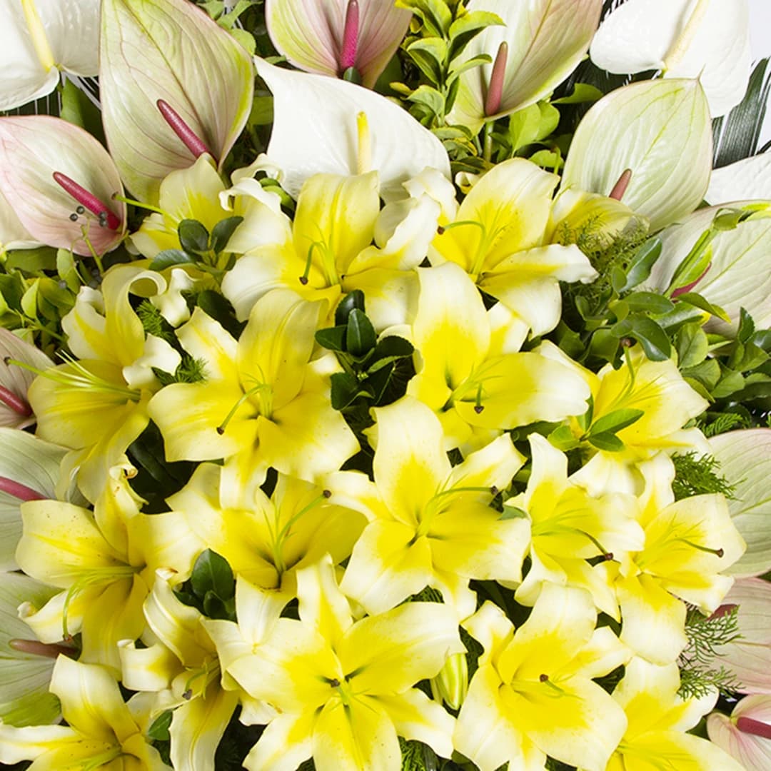 پایه گل ترحیم بزرگ کد 8410 — تصویر ۲