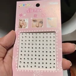 نگین چسبی مناسب استفاده ی صورت مو بدن ناخن…. — تصویر ۳